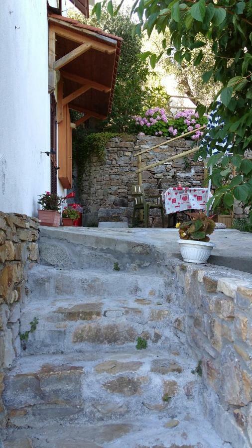 La Porta Del Sole Appartement Seborga Buitenkant foto